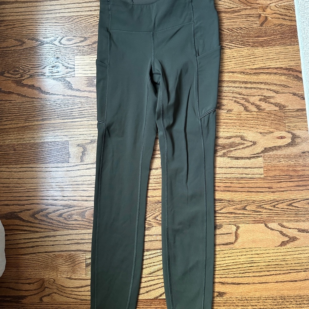 Green Seamless Leggings with Wide Waistband